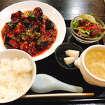 中国四川麺飯店 一燈 - 