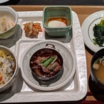 ステーキ＆しゃぶしゃぶ ふじた - [料理] この日の朝食 全景♪Ｗ