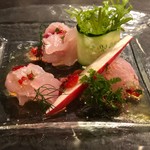 Bistro HiNGE Nakameguro - ひめだいのカルパッチョ　フランボワーズのヴィネグレット