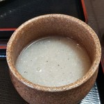 生粉打 作美 - 蕎麦湯
      濃厚でそのままいただきますが、とても美味しい