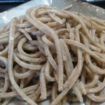 生粉打 作美 - 盛り(そば)
                                最初はそのまま、つぎは塩で、最後に汁でいただきます？