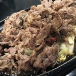 中洲ちんや - 大盛の焼肉定食。ボリュームが半端ない。