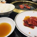 焼肉　新羅 - 