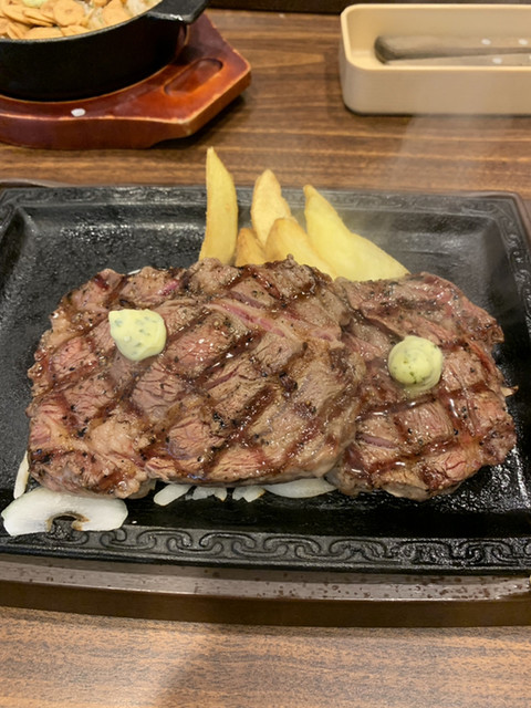 最近はガッツリだけでなく しっかり食べたい時にはここかな By Sjun ステーキガスト 与野店 与野 ファミレス 食べログ