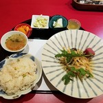 FRENCH JAPONEZE Maruyama - 白身魚のクレピネット包み香草と椎茸風味