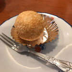 中国料理 龍薫 - デザート１種目：芝麻球(ゴマ揚げ団子)
