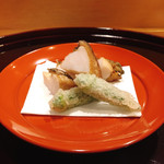 味享 - トコブシ唐揚げとミニオクラの天ぷら