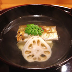 味享 - 長良川産鮎と枝豆豆腐のお椀