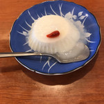 中国料理 龍薫 - デザート２種目：ココナッツプリン