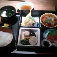 かんてきや 要 - 日替わり松花堂定食