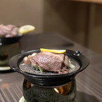 嵯峨沢館 -  焜炉（黒毛和牛と夏野菜 爽快レモン蒸）