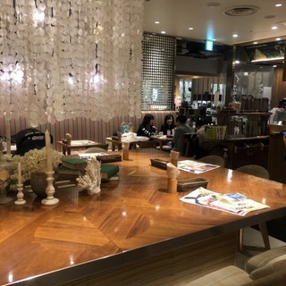 モクオラディキシーダイナーウイラニ _2