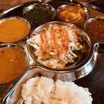 インドレストラン＆バー ガンズ - カレーバイキング