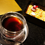 ソーニ・ディ・ソーニ - プティフール