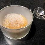 ソーニ・ディ・ソーニ - 前菜：冬瓜と奥丹波鶏の冷たいスープ