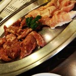 慶州 - 豚サガリ・豚トロ　塩