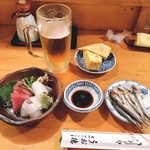 Uotoku - お刺身三種(たいめしセット③)と小皿二品とビールさん♪