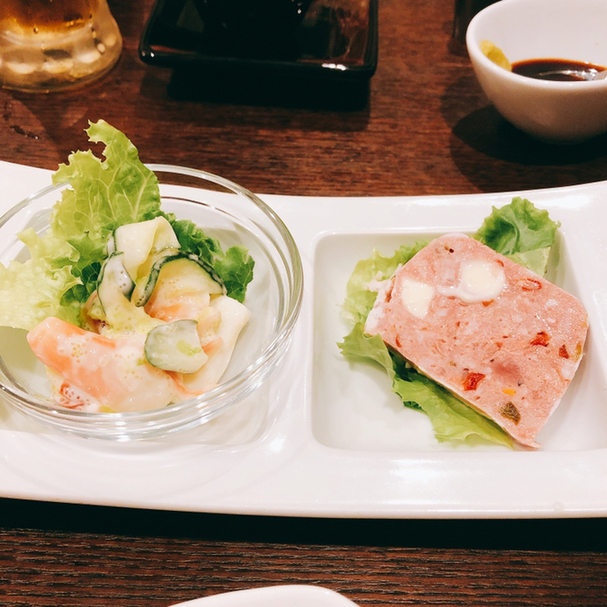 ダイニングバートライアングル白石｜中華料理とカクテルの融合