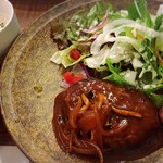 欧風肉料理 バル カフェ トレッチェ - 