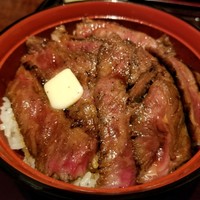 赤坂 津つ井 総本店 - ビフテキ丼