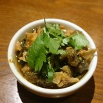 スパイスバル猫六 - ナスのアチャール