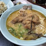 Yoshinoen - 味噌カツラーメン