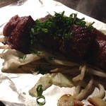 千鶴 - 神戸牛特選ハラミステーキ1200円、トケル〜