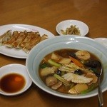 中華料理 来来 - 中華丼セット