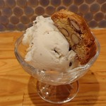 カサレッチョ - ストラッチャテッラのジェラート