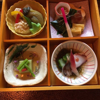 明治の森箕面 音羽山荘 - 松花堂(取肴 焚物 進肴 酢肴) 