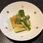 圭蔵 - ごま塩きゅうりたたき