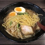 らぁめんじん - ストレート細麺