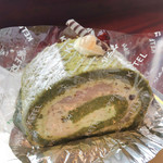 イノダコーヒ - ケーキセット  1,200円
            道明寺と五色豆の抹茶ロール