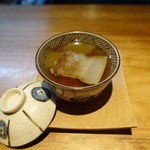 明道町中国菜 一星 - すっぽんスープ：鶏ガラ、調味料なし、すっぽんの卵入り