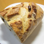 ペック - フィローネ（無花果と胡桃のパン）