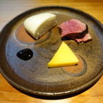 明道町中国菜 一星 - 鴨：フランス産、そのままと万頭サンドで♪