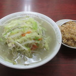 福寿 - 「タンメン」(650円）と「ミニ炒飯」（300円）