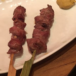 立飲みカドクラ - かしら 二本 (300円)