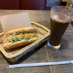 Dalat-Marimura - バインミーとベトナムコーヒー