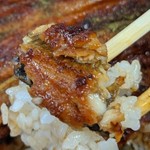 米屋観光センター - [料理] 鰻 & ご飯 ひと口大 アップ♪ｗ ①