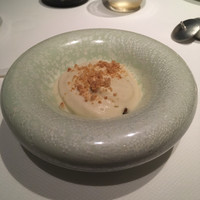 ベージュ アラン・デュカス 東京 - 