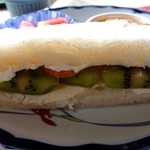 ガーデンカフェもも - フルーツサンドのアップ