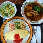 キッチン とちの木 - オムライスと半ラーメンセット