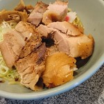 あぶら～亭 - チャーシューあぶらー麺+半チャーハン 1280円