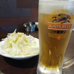 やきとり家すみれ - 生ビールは一番搾り通常398円がお得な198円で♪
            スタイル的にはちょっとシュッとしてますね