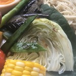 カフェアンドショップ ロータスランド - 2019/07/14  週替りおまかせセット 550円 ・冷やしつけ麺 ・味玉子 ・野菜のオーブン焼き ・トマト丼