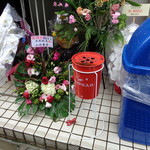 自家製麺 No11 - お店横の吸い殻入れ