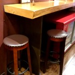 ビストロ シン 2 - 増えた椅子席