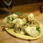 ビストロ シン 2 - 大山鶏手羽元の山椒フリット