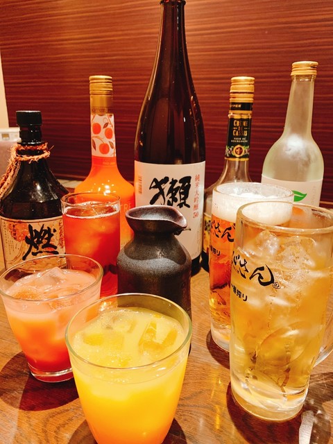 旬菜広間 びさん